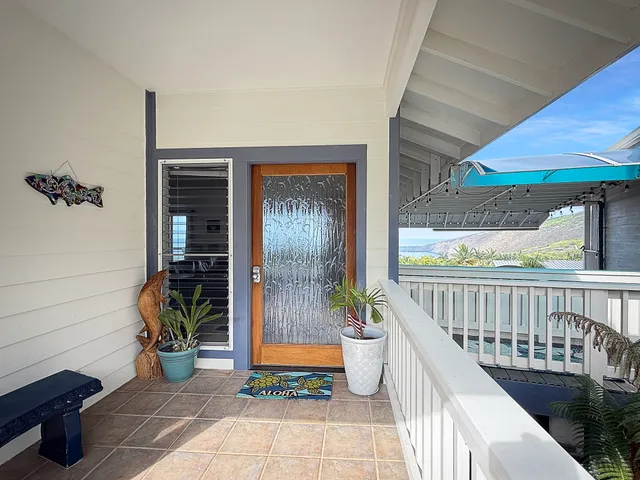 $1,790,000 | 83-5761 Kahauloa Way, Captain Cook, HI 96704