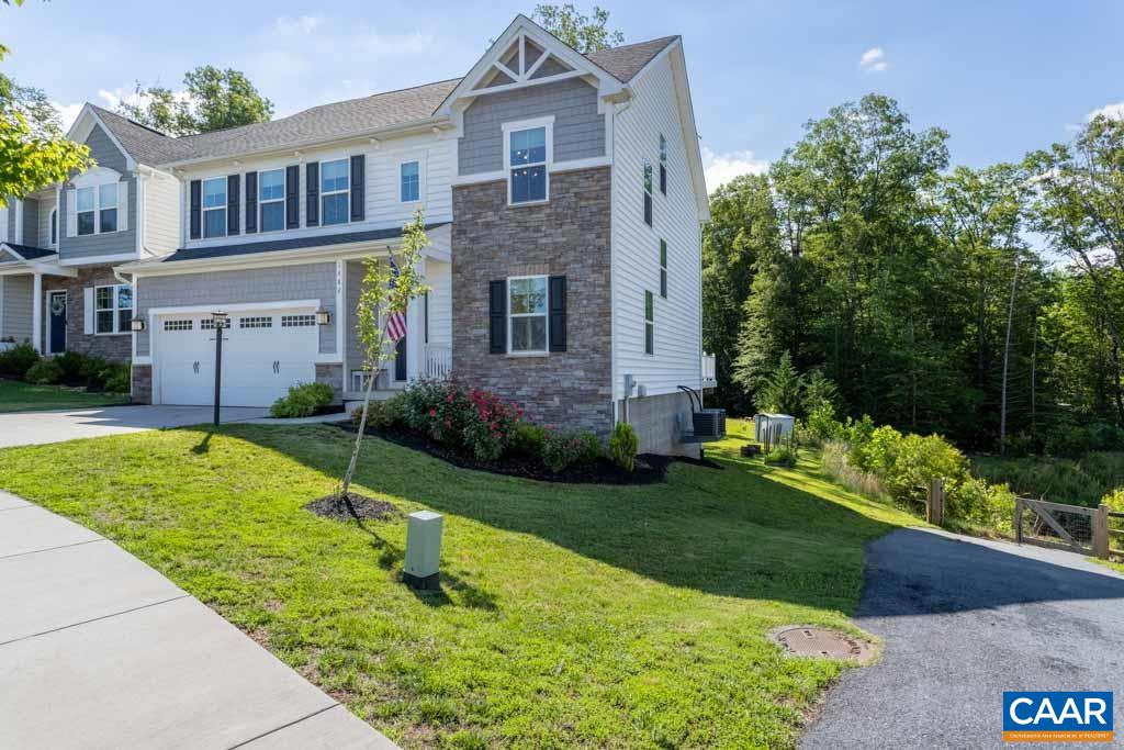 1482 Decatur Drive Charlottesville, VA 22911 - Photo 3 of 64 Gallery Image 3