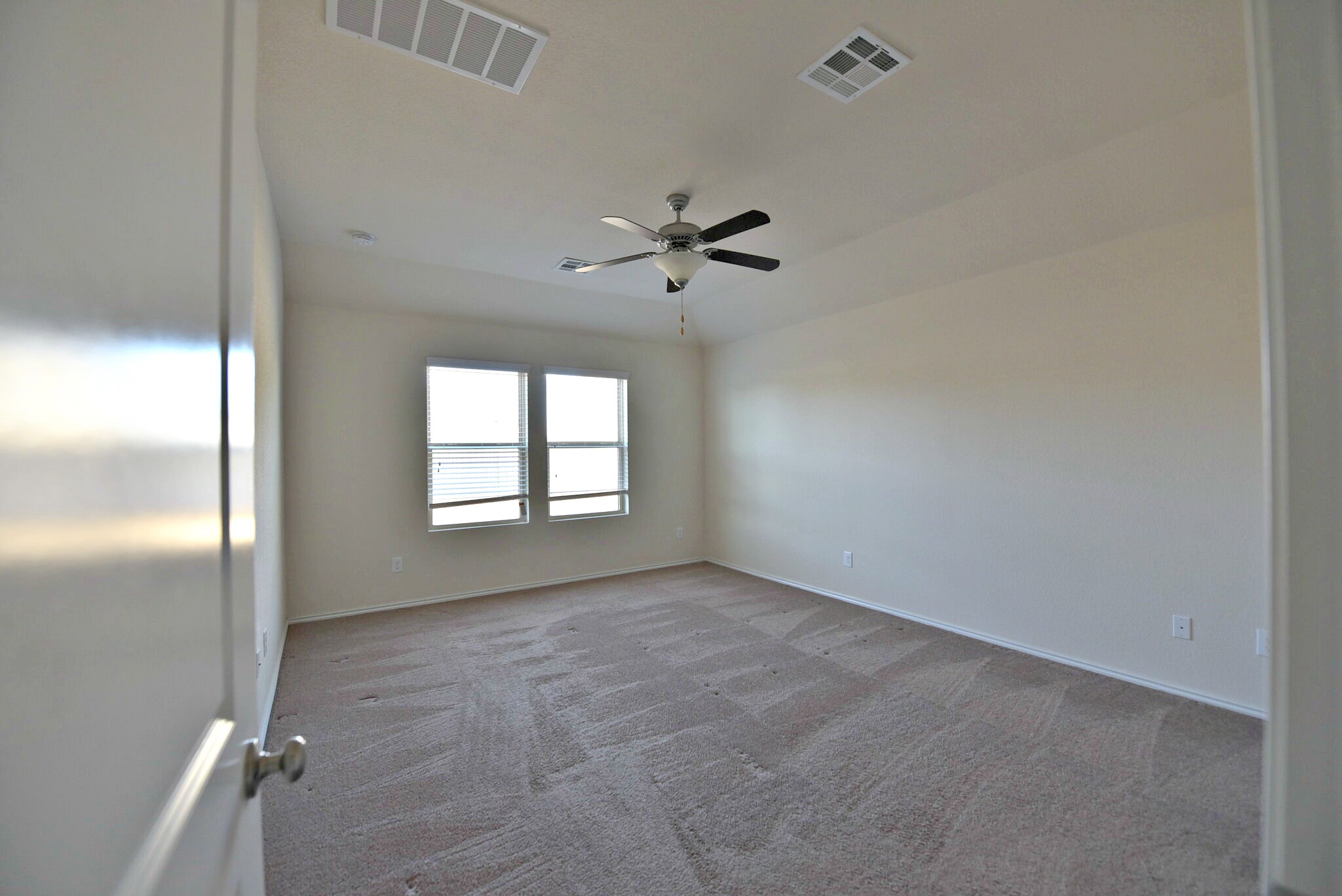 644 Heritage Grove Road Leander, TX 78641 - Photo 9 of 18