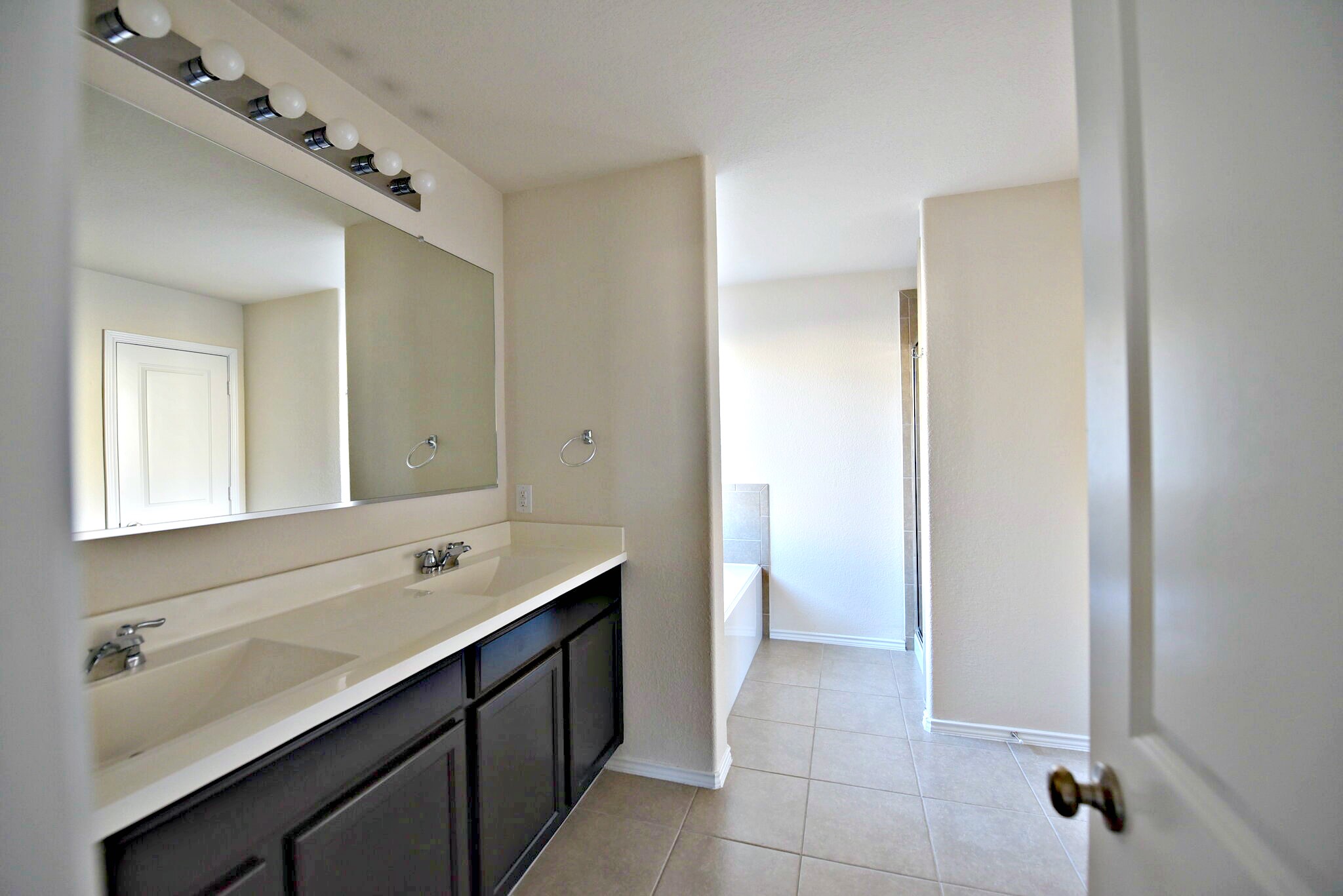 644 Heritage Grove Road Leander, TX 78641 - Photo 10 of 18