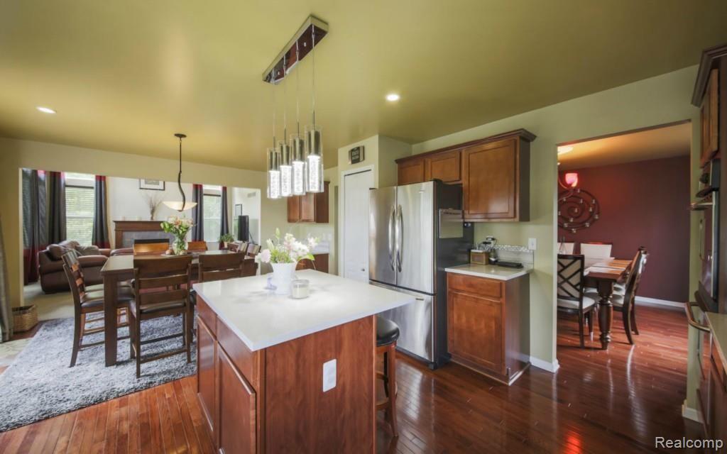 30316 Bradmore Road Warren, MI 48092 - Photo 12 of 25 12-photo-web-1680x1050-178406.jpg