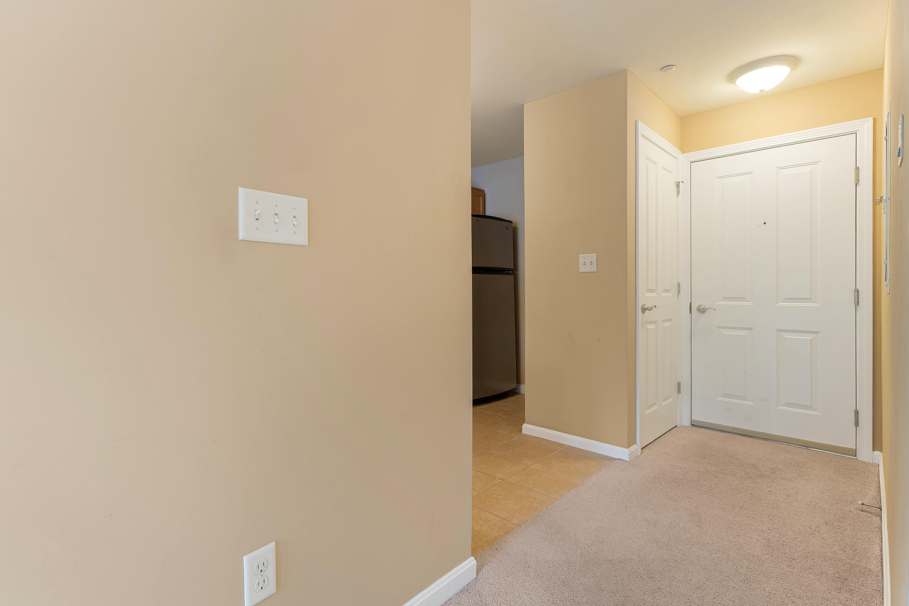 18 Smithwheel Road, Unit 62 Old Orchard Beach, ME 04064 - Photo 5 of 28 18 Smithwheel Rd #62_105