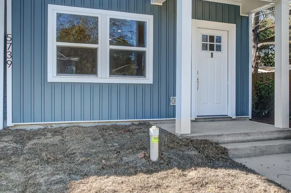 $2,195 | 5739 North Murray Avenue, Unit 1, Hanahan, SC 29410