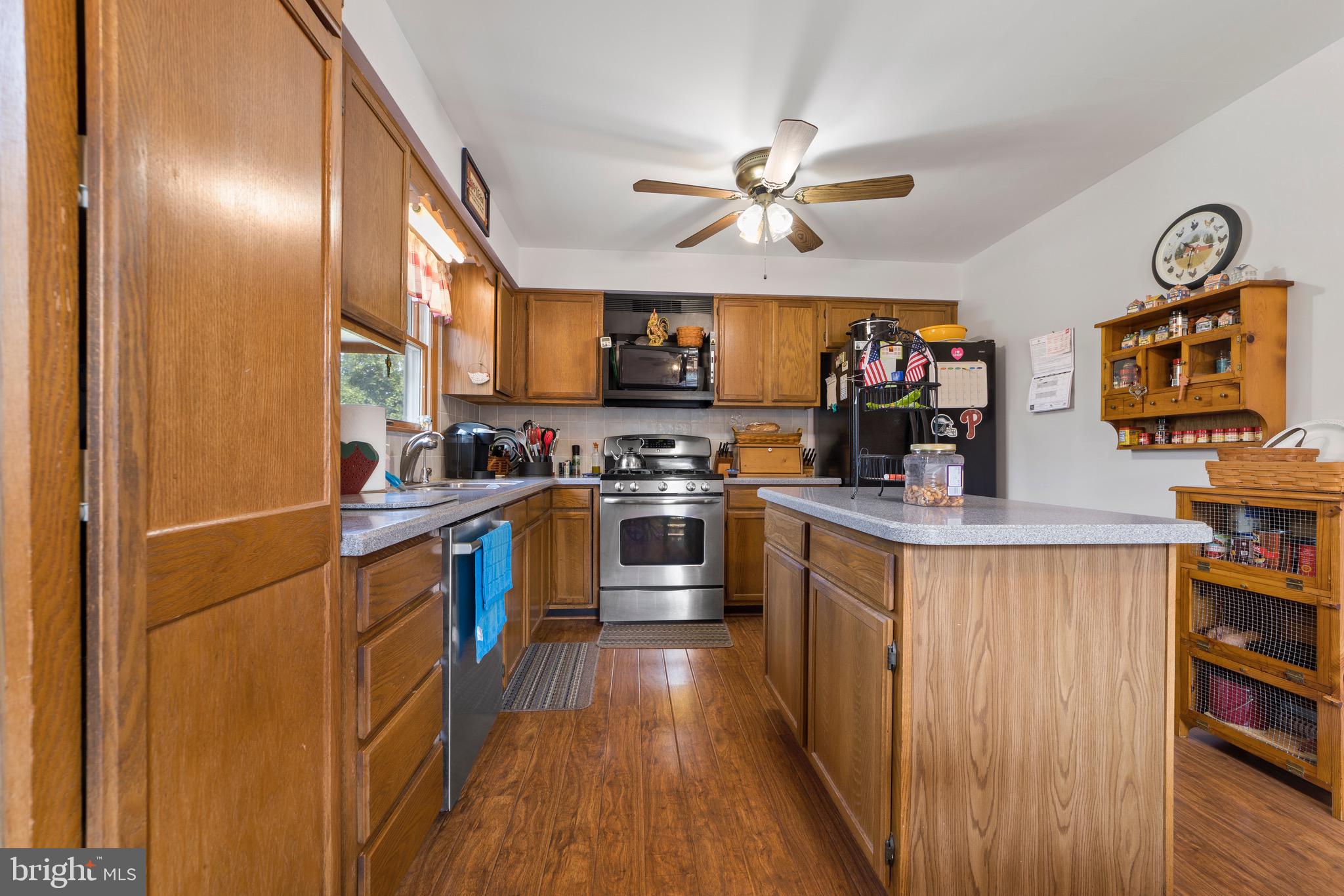 153 Boston Road Pennsville, NJ 08070 - Photo 7 of 32 Gallery Image 7