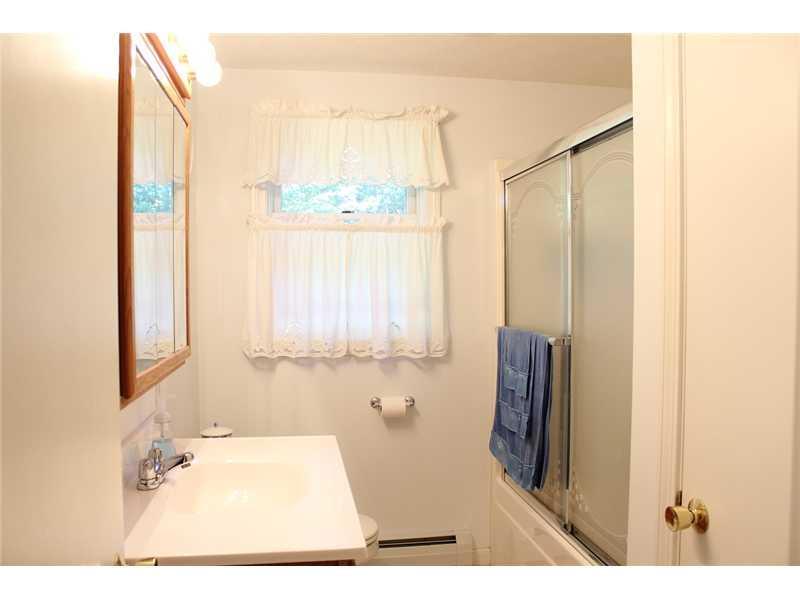 26 Guinea Road Biddeford, ME 04005 - Photo 11 of 32 Bathroom. full bath 2nd floor
