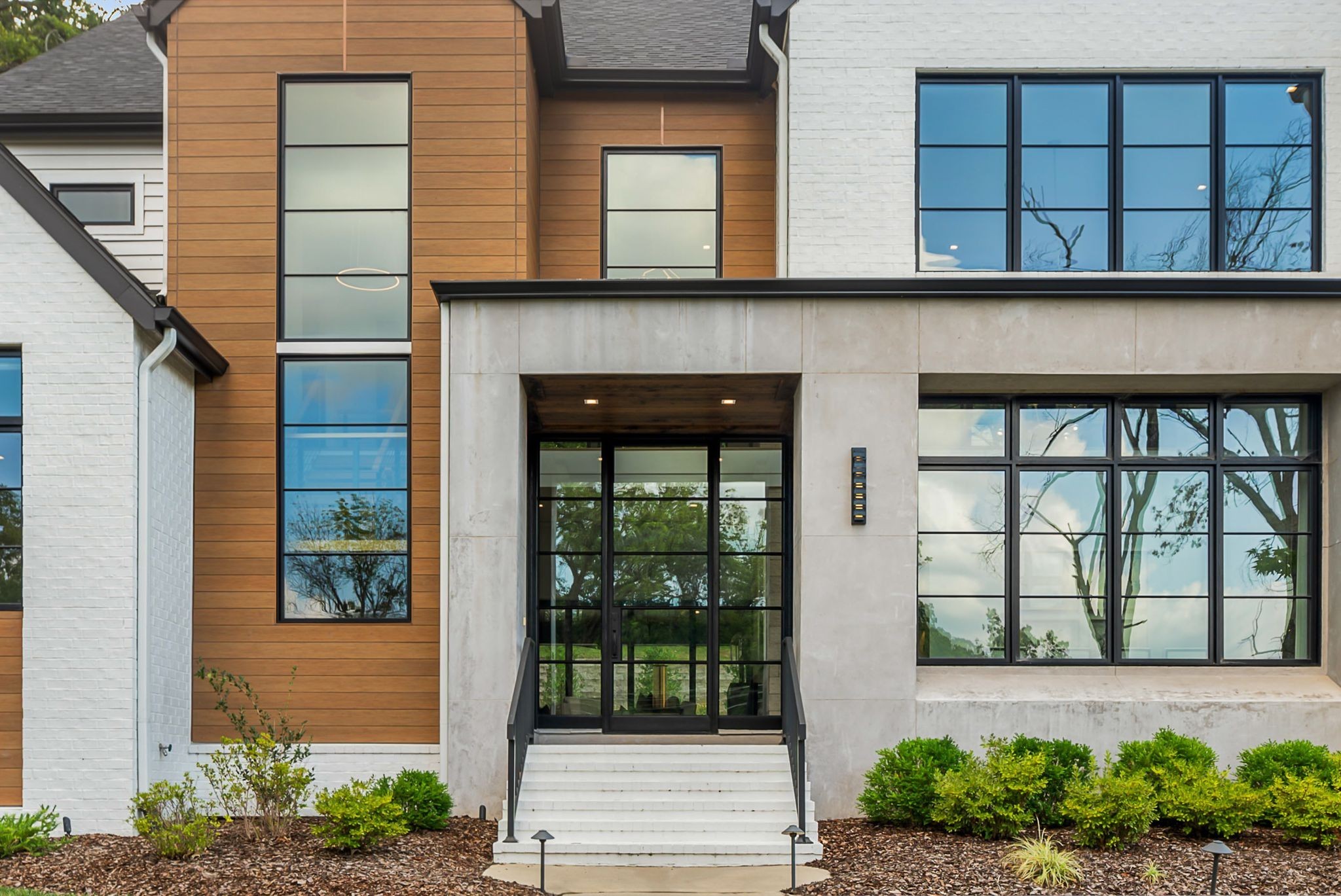 4600 Shys Hill Road Nashville, TN 37215 - Photo 12 of 91