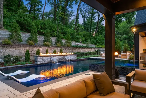 $5,795,000 | 4600 Shys Hill Road, Nashville, TN 37215