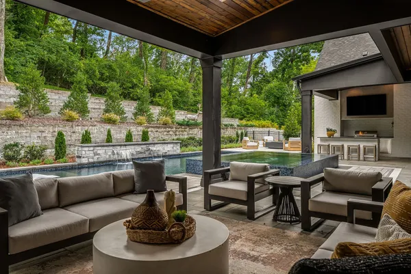 $5,795,000 | 4600 Shys Hill Road, Nashville, TN 37215