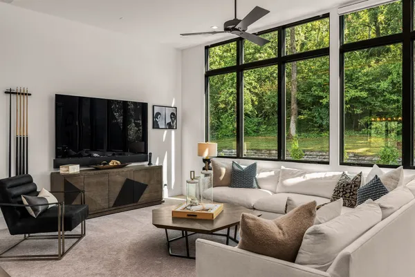 $5,795,000 | 4600 Shys Hill Road, Nashville, TN 37215