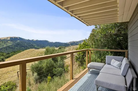 $2,495,000 | 196 Oak Springs Drive, San Anselmo, CA 94960