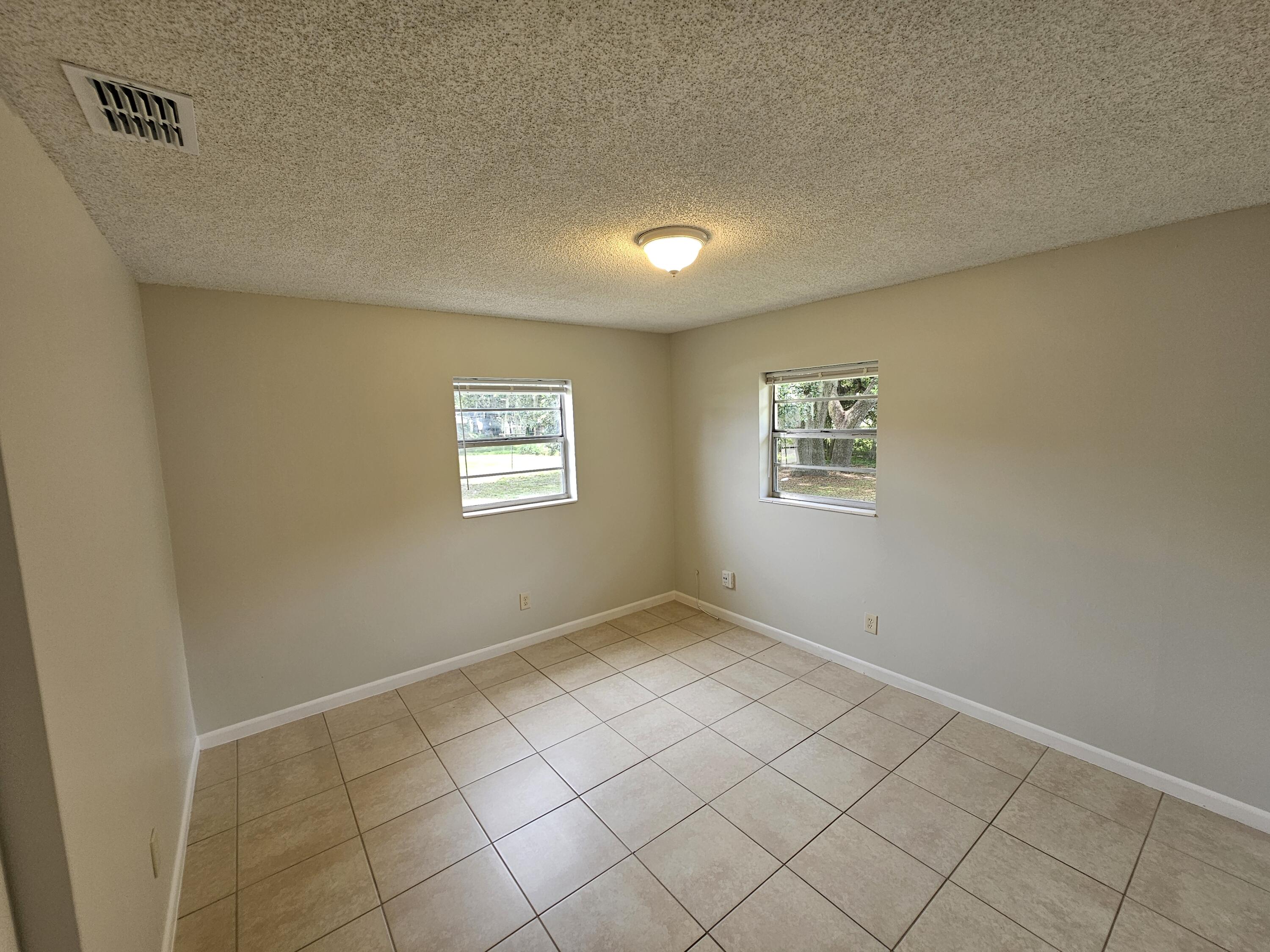2031 Hugo Road Fort Pierce, FL 34946 - Photo 10 of 20 20260511_114537