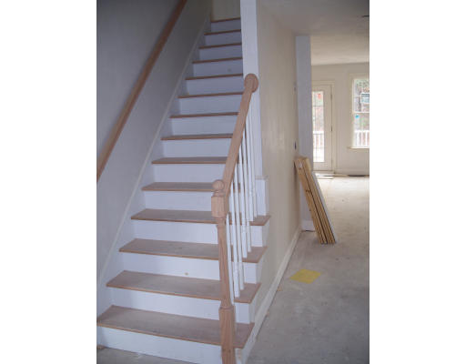 46 Round Farm Road Rehoboth, MA 02769 - Photo 4 of 10 Gallery Image 4