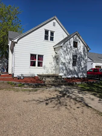 $185,000 | 901 Church Avenue, Worthington, MN 56187