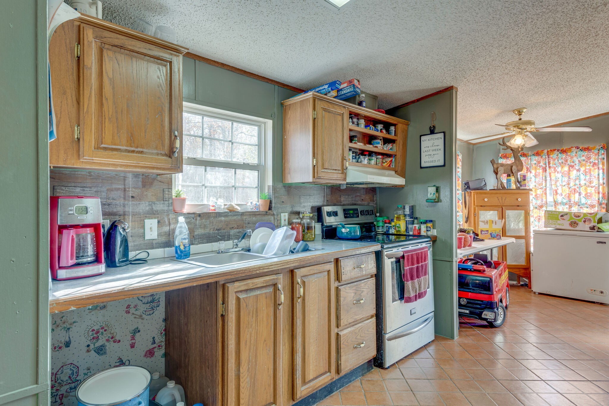 927 Pack Road White Bluff, TN 37187 - Photo 5 of 19 Gallery Image 5