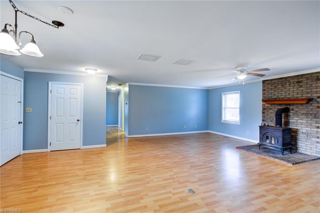 7615 Strawberry Road Summerfield, NC 27358 - Photo 4 of 30