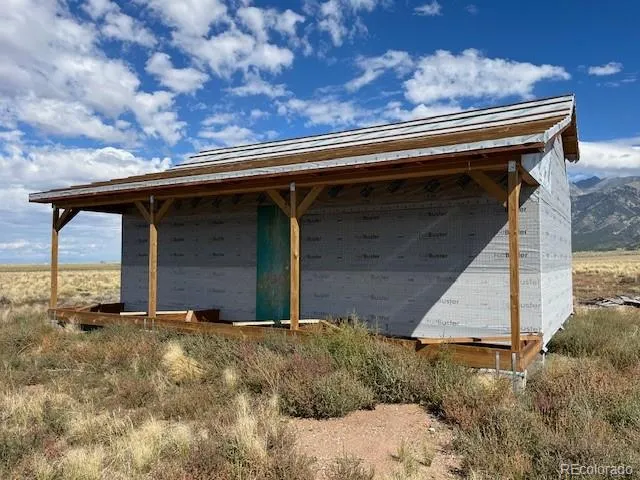 a backyard of a house