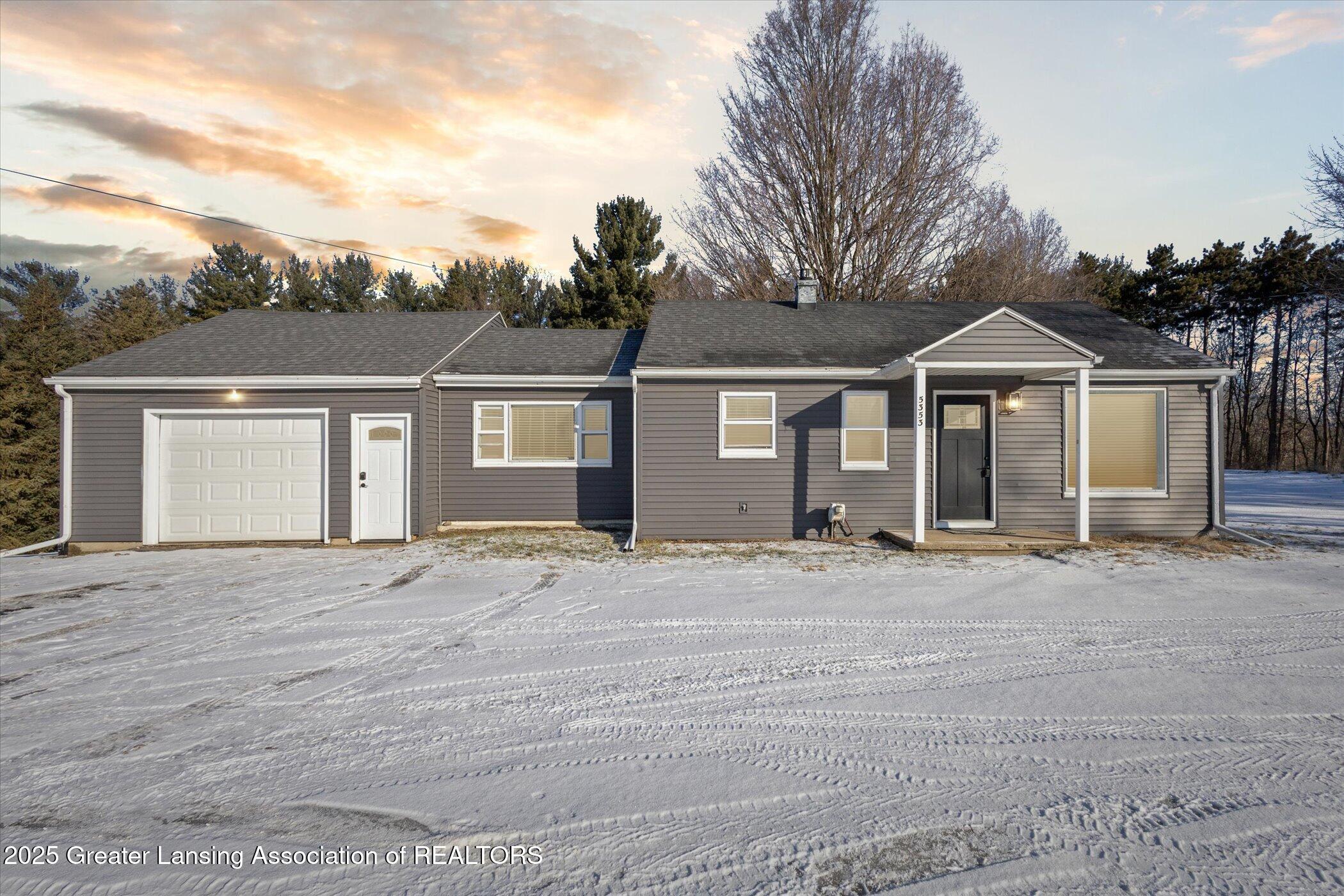 5353 East Clark Road Bath, MI 48808 - Photo 2 of 42 01-5353-Clark-Rd-Bath-Twp-MI-48808-Windo