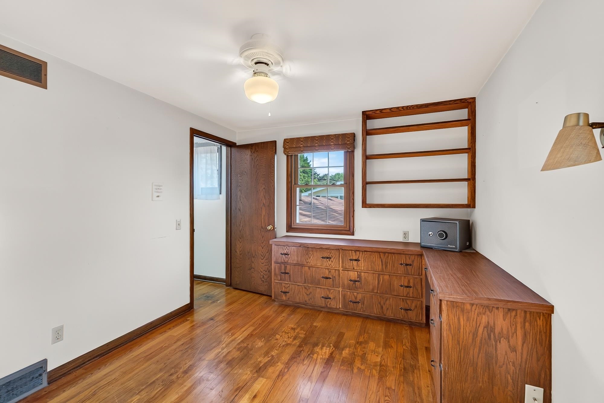5 Parklawn Place Madison, WI 53705 - Photo 53 of 58
