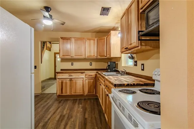 $149,900 | 413 East Lincoln Street, Clinton, MO 64735