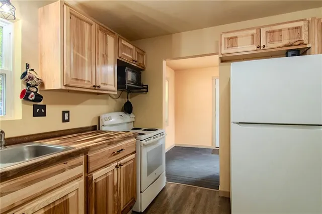 $149,900 | 413 East Lincoln Street, Clinton, MO 64735