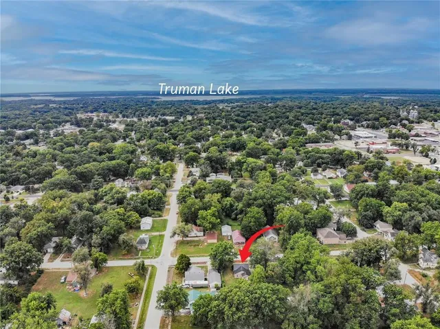 $149,900 | 413 East Lincoln Street, Clinton, MO 64735