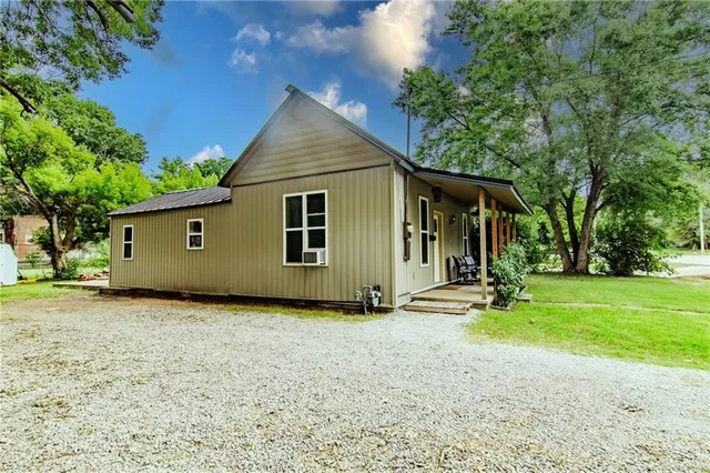 $149,900 | 413 East Lincoln Street, Clinton, MO 64735