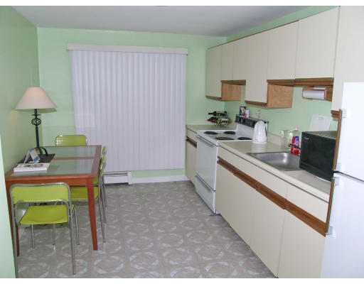 26 Bryon Road, Unit 2 Boston, MA 02467 - Photo 2 of 5 Gallery Image 2