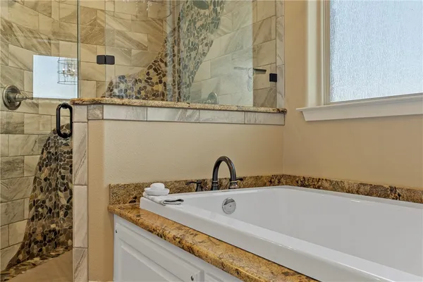 $949,000 | 1901 Rosenthal Parkway, Lorena, TX 76655