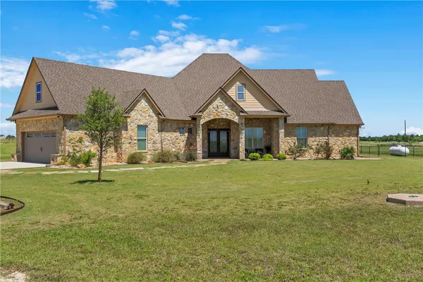 $949,000 | 1901 Rosenthal Parkway, Lorena, TX 76655