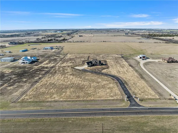 $949,000 | 1901 Rosenthal Parkway, Lorena, TX 76655