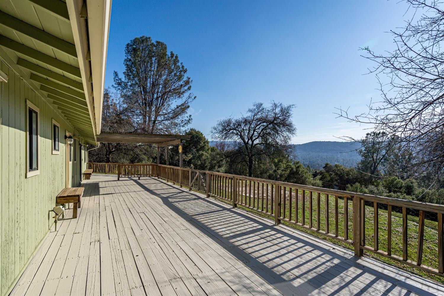 40733 Big Oak Flat Road North Oakhurst, CA 93644 - Photo 27 of 37