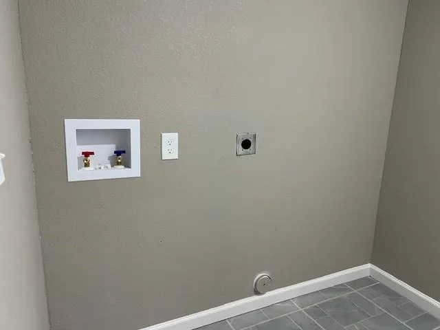 $1,150 | 202 1/2 North Morris Street, Gainesville, TX 76240