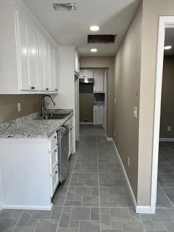 $1,150 | 202 1/2 North Morris Street, Gainesville, TX 76240