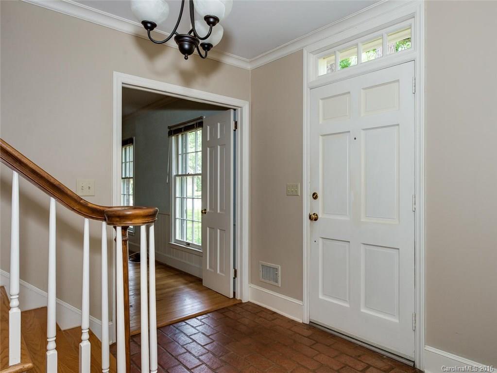 428 Robmont Road Charlotte, NC 28270 - Photo 3 of 24 Gallery Image 3