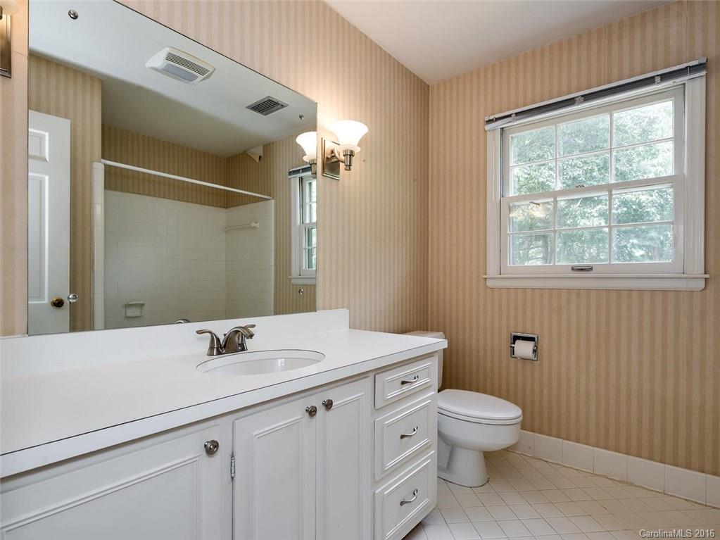 428 Robmont Road Charlotte, NC 28270 - Photo 21 of 24 Gallery Image 21