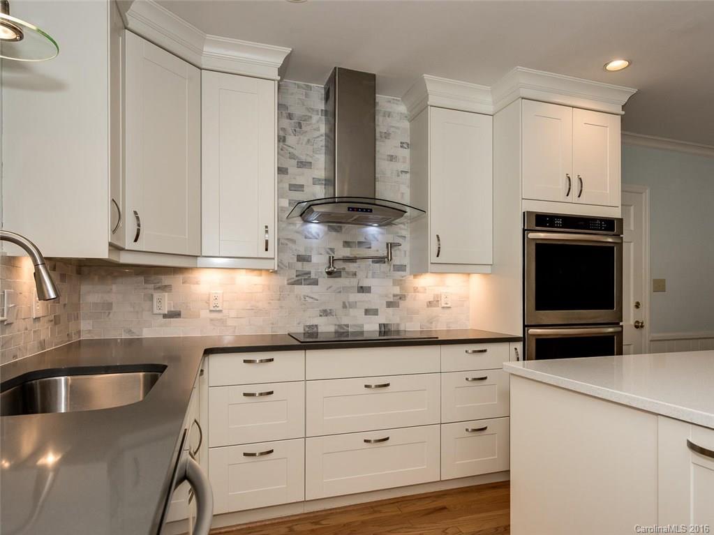 428 Robmont Road Charlotte, NC 28270 - Photo 4 of 24 Gallery Image 4