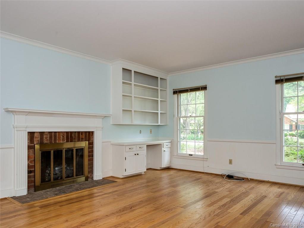 428 Robmont Road Charlotte, NC 28270 - Photo 8 of 24 Gallery Image 8
