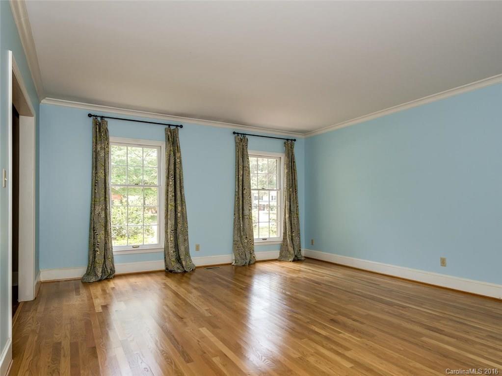 428 Robmont Road Charlotte, NC 28270 - Photo 10 of 24 Gallery Image 10