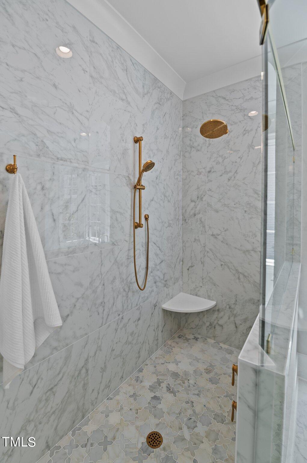 2643 Marchmont Street Raleigh, NC 27608 - Photo 34 of 54 29-web-or-mls-DSC_6435