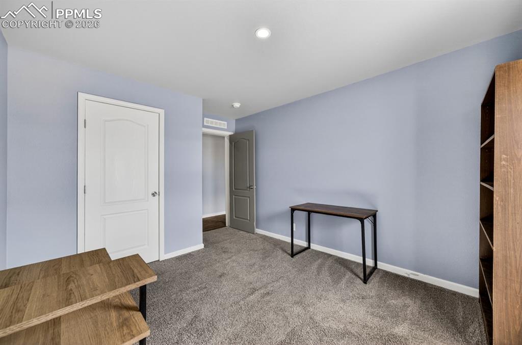 736 Indiana Avenue Limon, CO 80828 - Photo 30 of 37 a view of an empty room and window