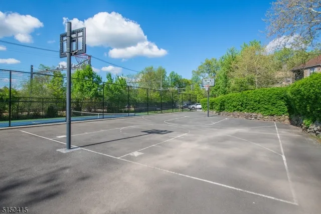 $415,000 | 181 Long Hill Road, Unit 2, Little Falls, NJ 07424