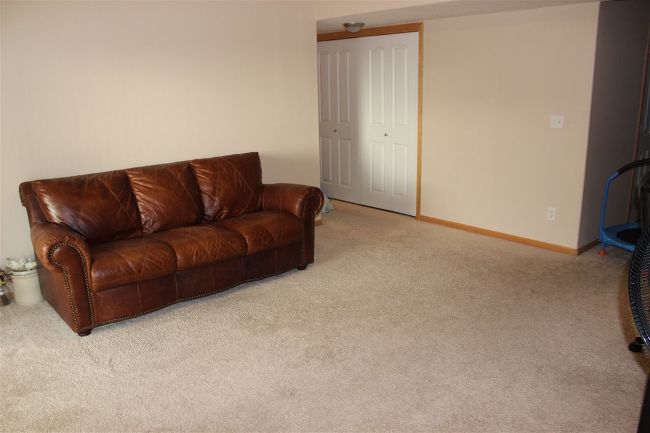 67 South Park Ridge Road North Liberty, IA 52317 - Photo 8 of 11 Gallery Image 8