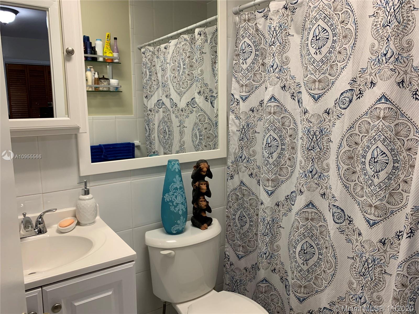 3670 Southwest 12th Street Miami, FL 33135 - Photo 18 of 24