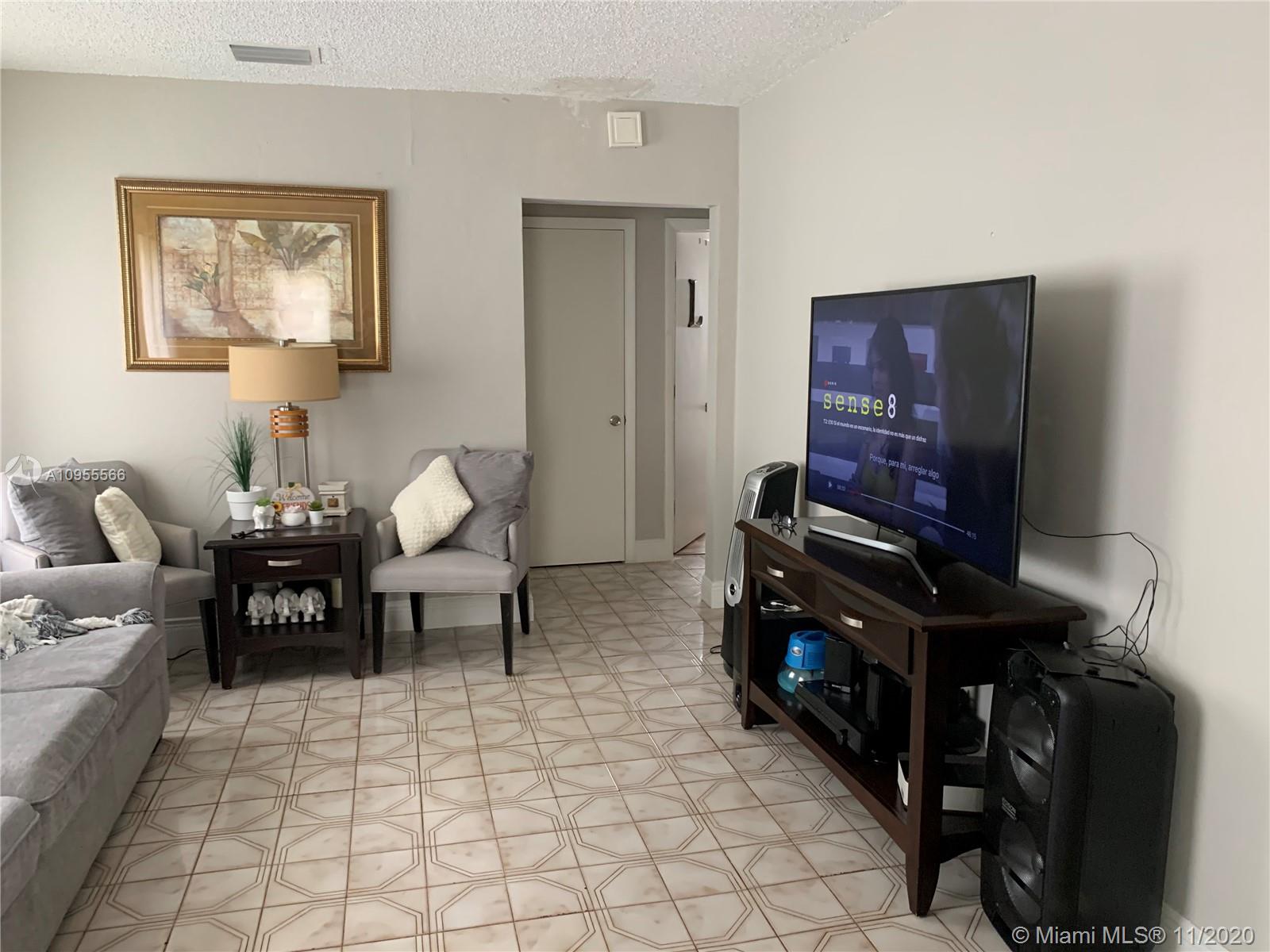 3670 Southwest 12th Street Miami, FL 33135 - Photo 4 of 24