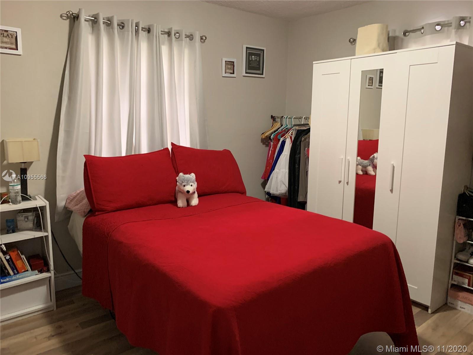 3670 Southwest 12th Street Miami, FL 33135 - Photo 9 of 24