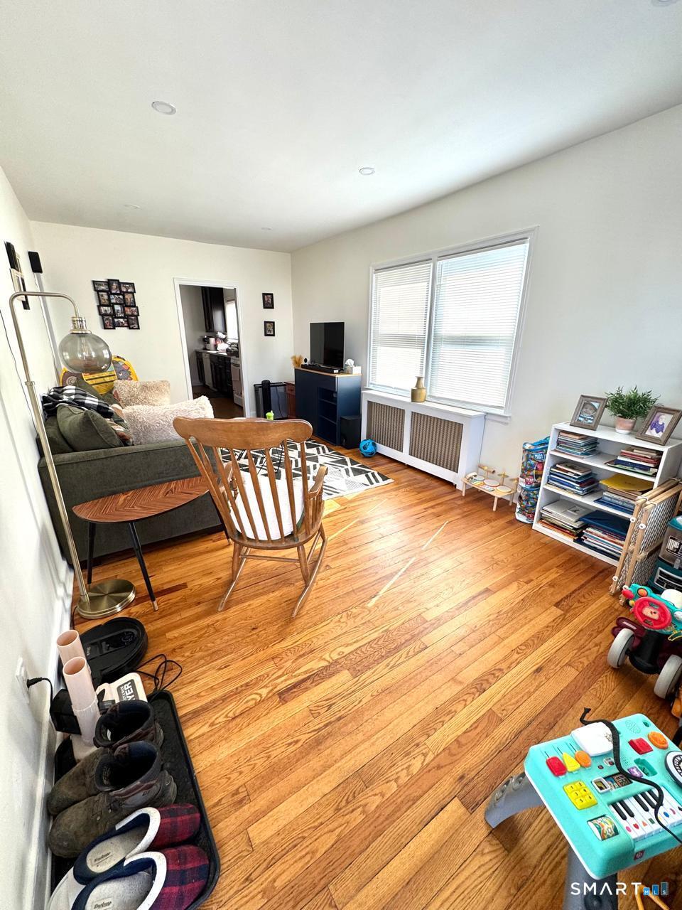 73 Rippowam Road Stamford, CT 06902 - Photo 2 of 20 Gallery Image 2