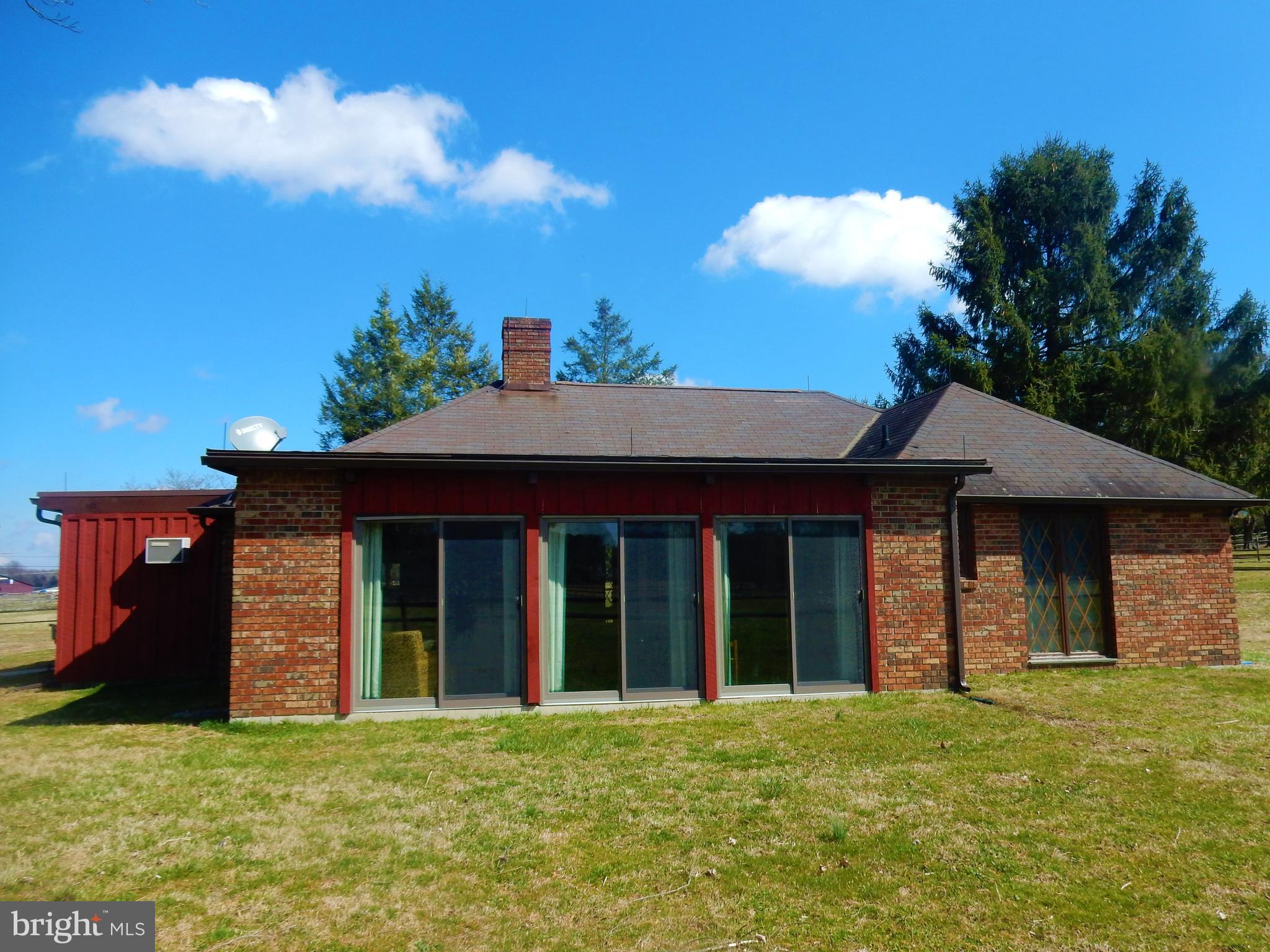 6327 Greenhill Road New Hope, PA 18938 - Photo 4 of 32