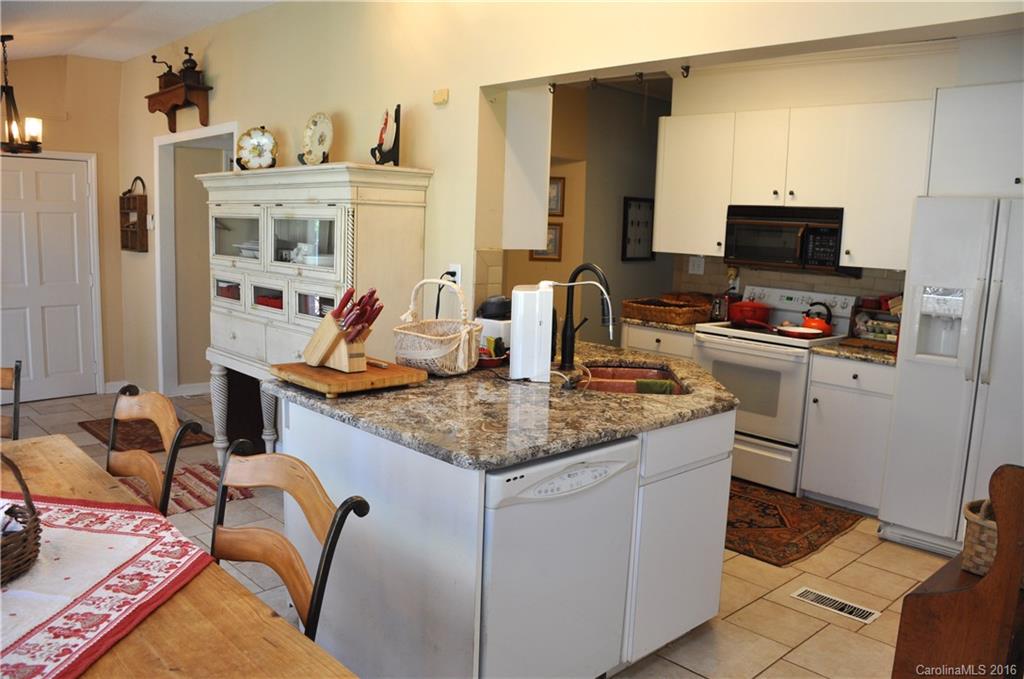 7585 Dellinger Road Denver, NC 28037 - Photo 7 of 24 Gallery Image 7