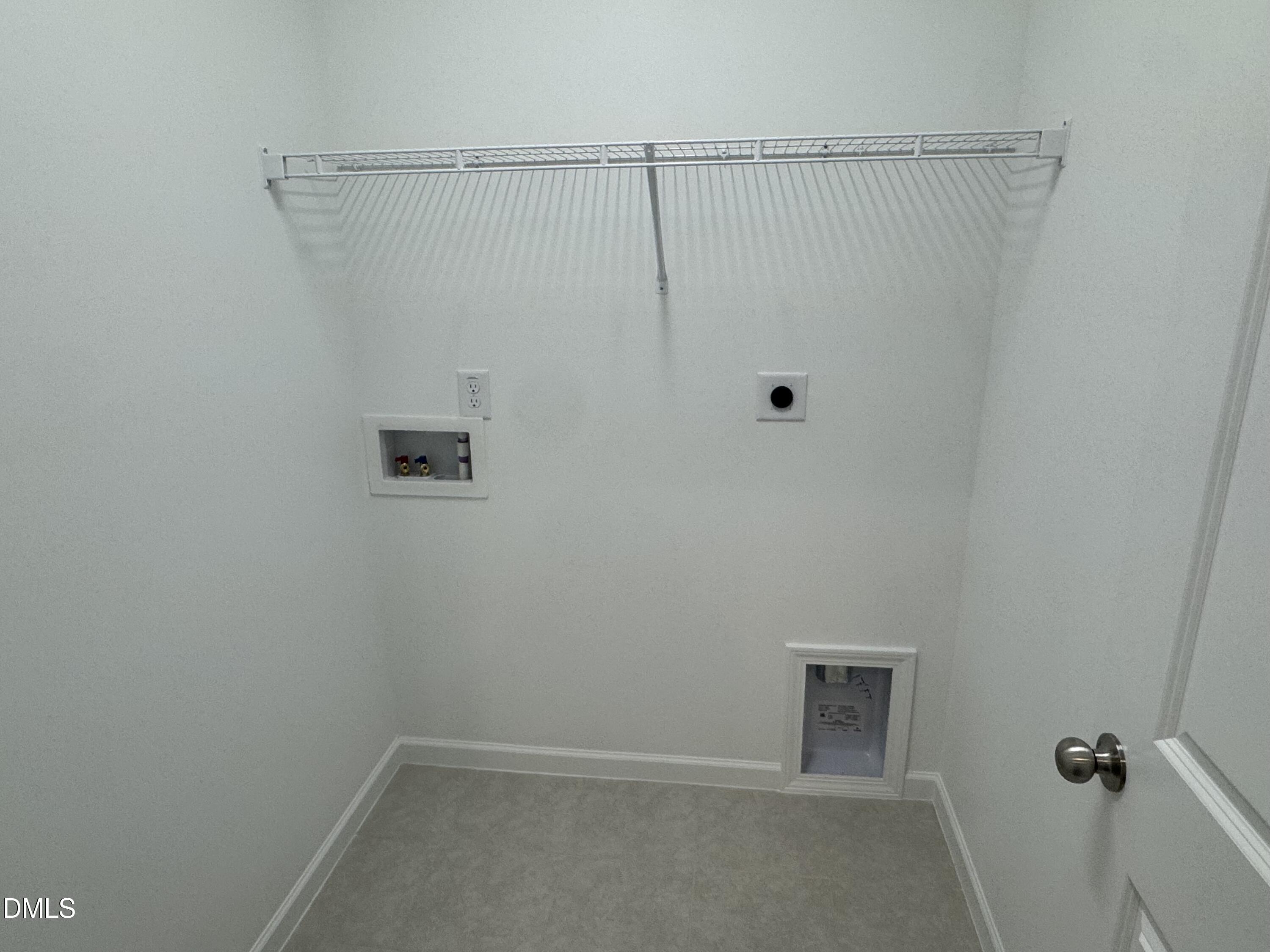 128 Vulcan Street Garner, NC 27529 - Photo 11 of 28 a view of a small room