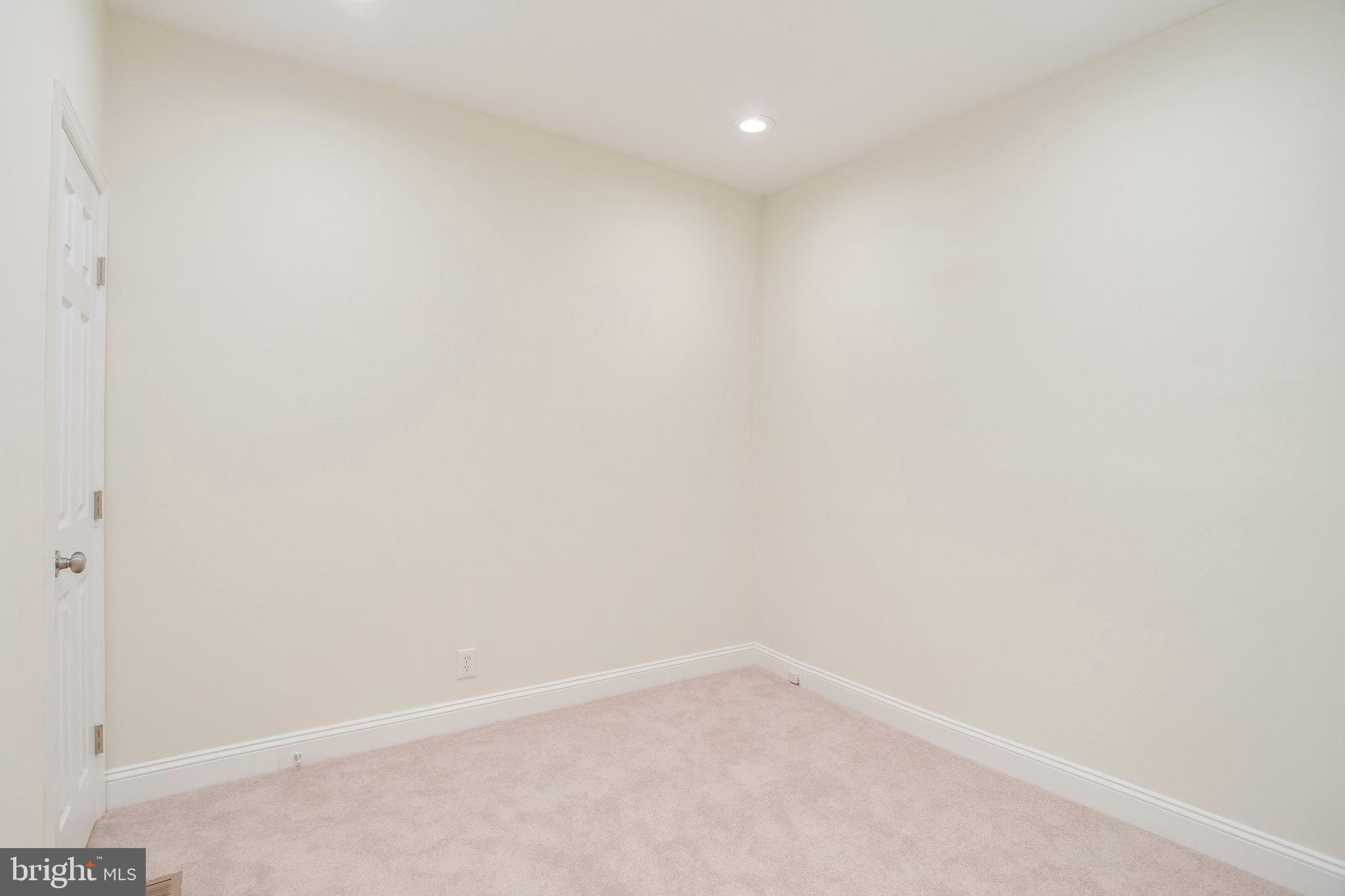 3046 Keswick Road Baltimore, MD 21211 - Photo 21 of 24 Bedroom 2